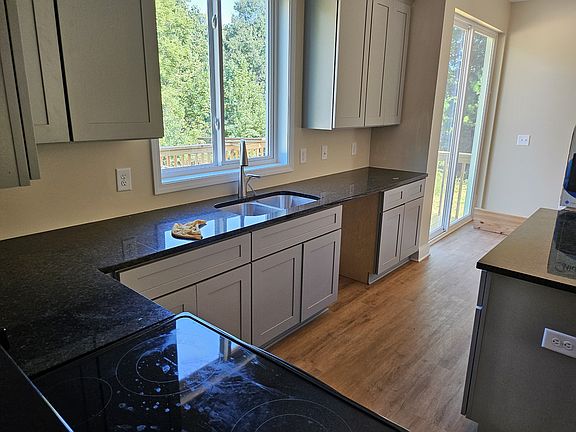 3rd image of 1845 Wilbanks Rd