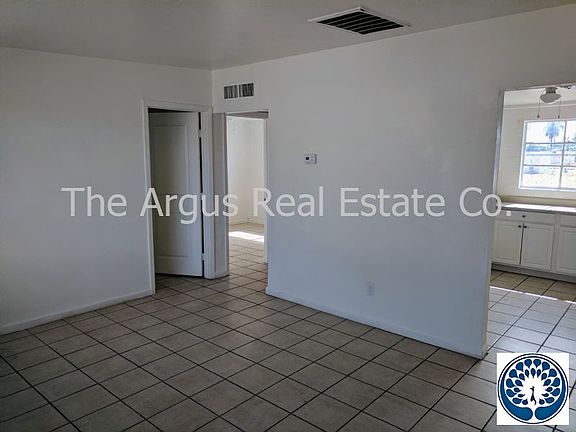 3rd image of 2340 W Coolidge St APT 1