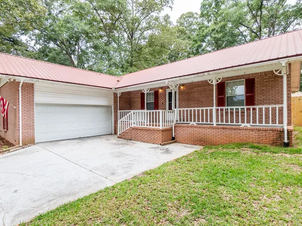 2823 Lake Silver Rd, Crestview, FL 32536