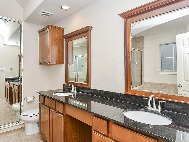 3126 Clearview Cir — Photo 15