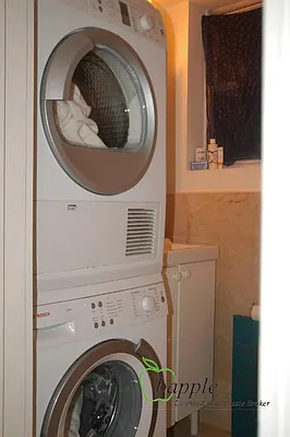 Rented by Bapple | media 9