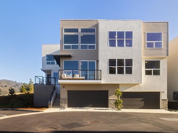 4th image of 827 Fassler Ave