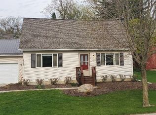 668 N Court St, Lapeer, MI