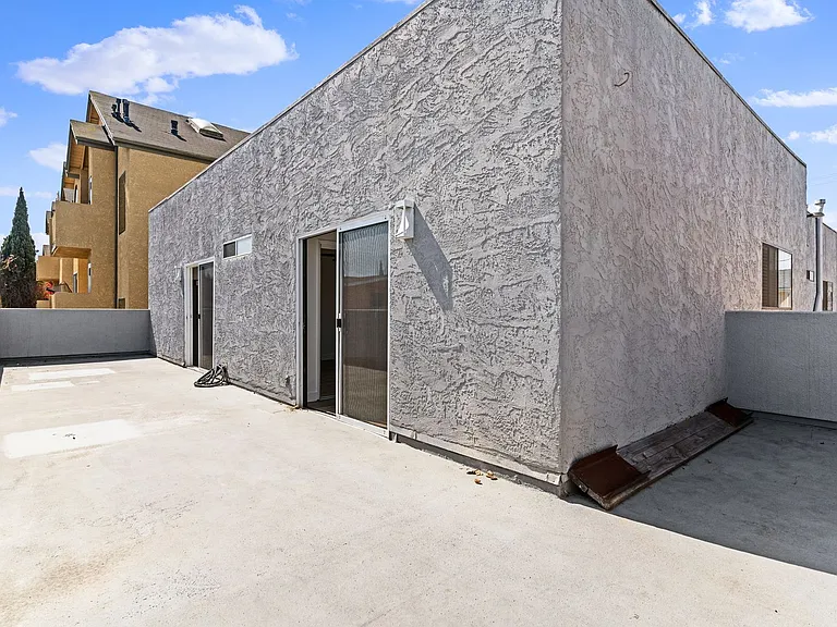 630 Nebraska Avenue — Photo 35