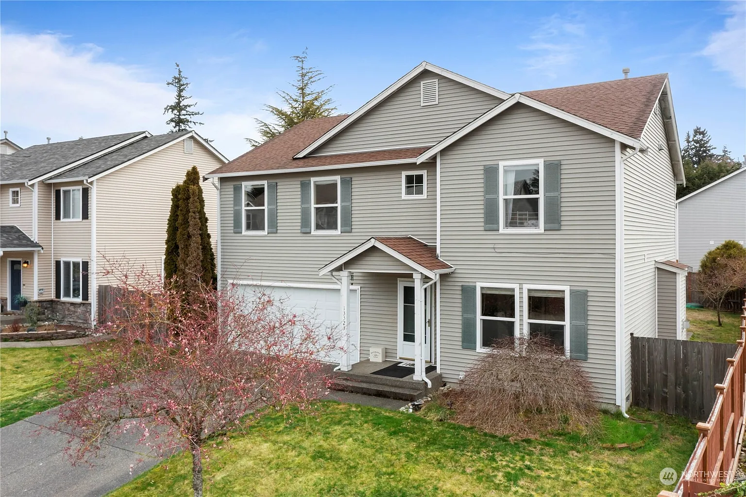 13323 122nd Avenue E photo 1