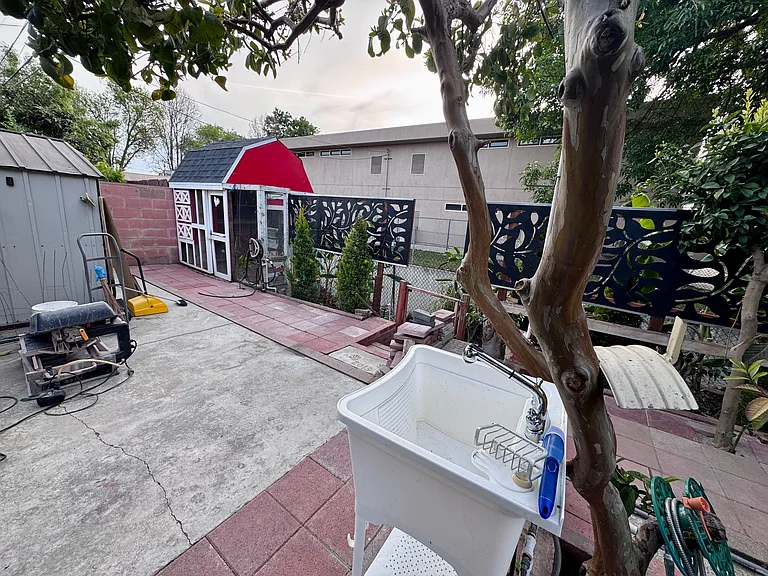 6049 Fidler Ave — Photo 11