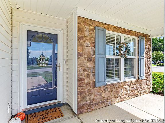 2nd image of 399 Fairfield Cir