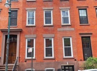 443 W 44th St, New York, NY 10036
