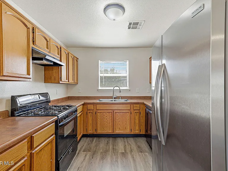 7261 Sachet Cliff Dr — Photo 8