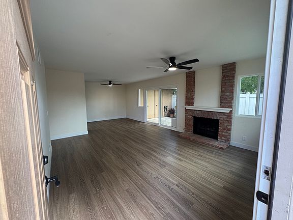 4th image of 1940 Park Dale Ln
