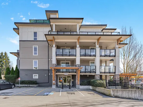 12409 Harris Rd #205, Pitt Meadows, BC V3Y 0E7