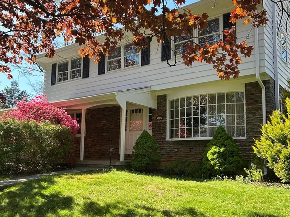 3065 W Livingston St, Allentown, PA 18104