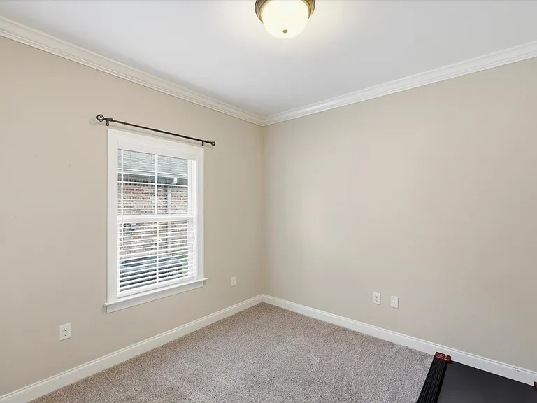 917 Willow Grande Cir — Photo 25