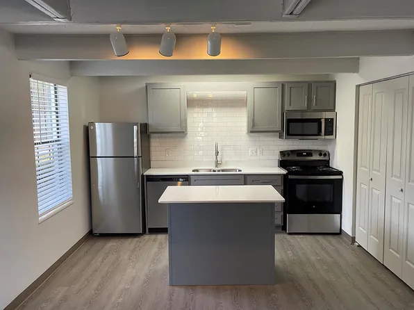 Fairway Meadows Townhomes