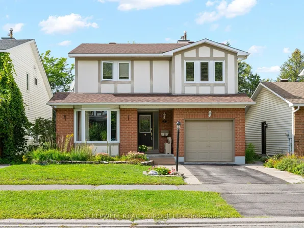 31 Tamblyn Cres, Ottawa, ON K2L 3A5