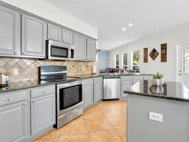2147 Redwoods Crst — Photo 7