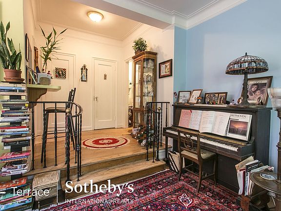 3rd image of 20 Continental Ave APT 5H