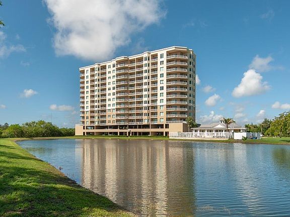 2nd image of 10851 Mangrove Cay Ln NE #Penthouse 2