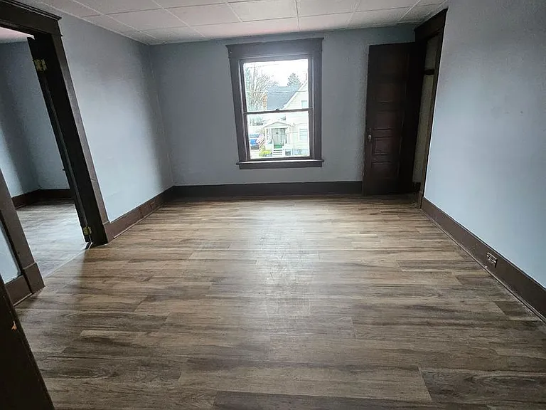 626 E 23rd St #2 — Photo 2