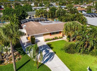 3609 Cypress St, Palm Beach Gardens, FL 33410