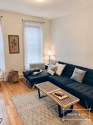 Rented by Grand & Co. | media 11