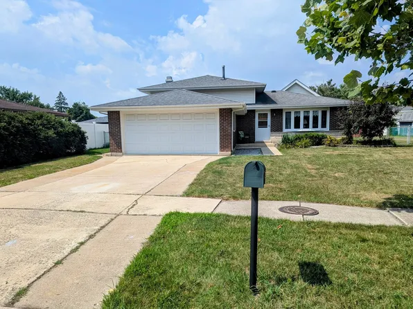 17942 66th Ave, Tinley Park, IL 60477