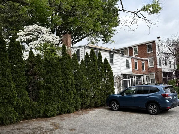 108 W 3rd St, New Castle, DE 19720