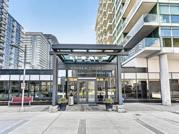 19 Singer Ct #Townhouse 2, Toronto, ON M2K 0B2