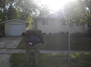 4718 School Rd, Madison, WI 53704