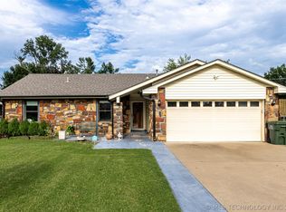 25925 S Clayton Ave, Claremore, OK 74019