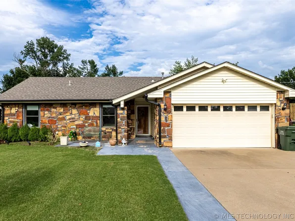 25925 S Clayton Ave, Claremore, OK 74019