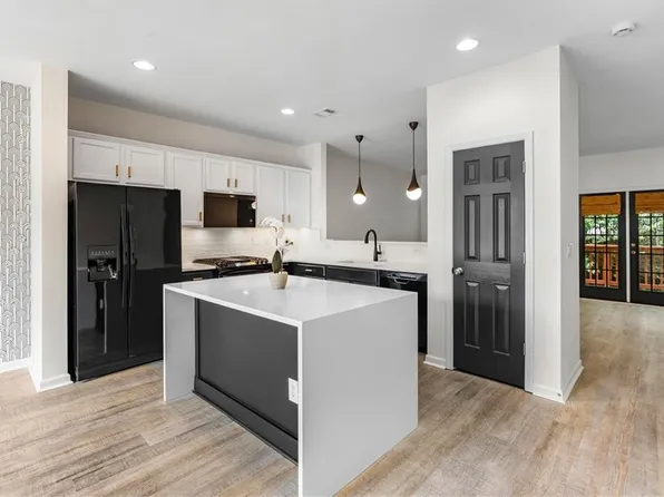 3635 Chattahoochee Summit Dr SE, Atlanta, GA 30339
