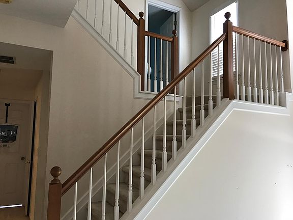 2nd image of 1071 San Lacinto Ln