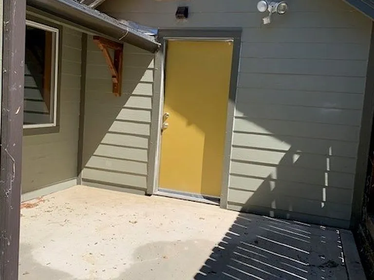 478 Oak St — Photo 25