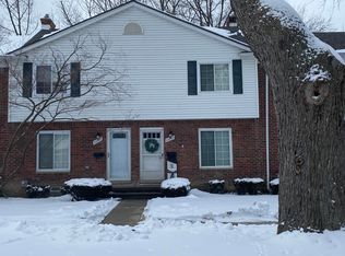 22927 Allen Ct, Saint Clair Shores, MI 48080