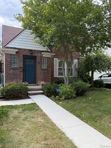 651 N Highland St, Dearborn, MI, 48128