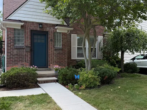 651 N Highland St, Dearborn, MI 48128