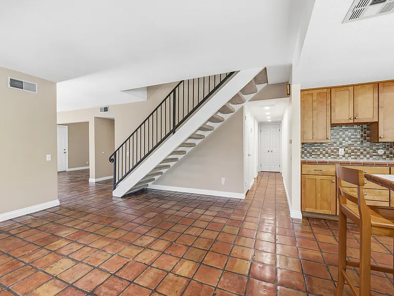 4500 Yorkfield Ct — Photo 26