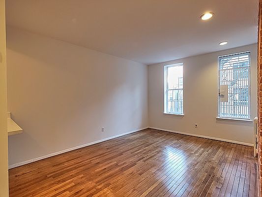 1st image of 303 E 81st St APT 4re