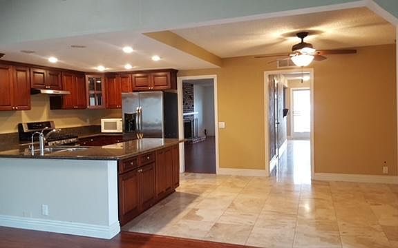 2nd image of 8722 Orwell Ave