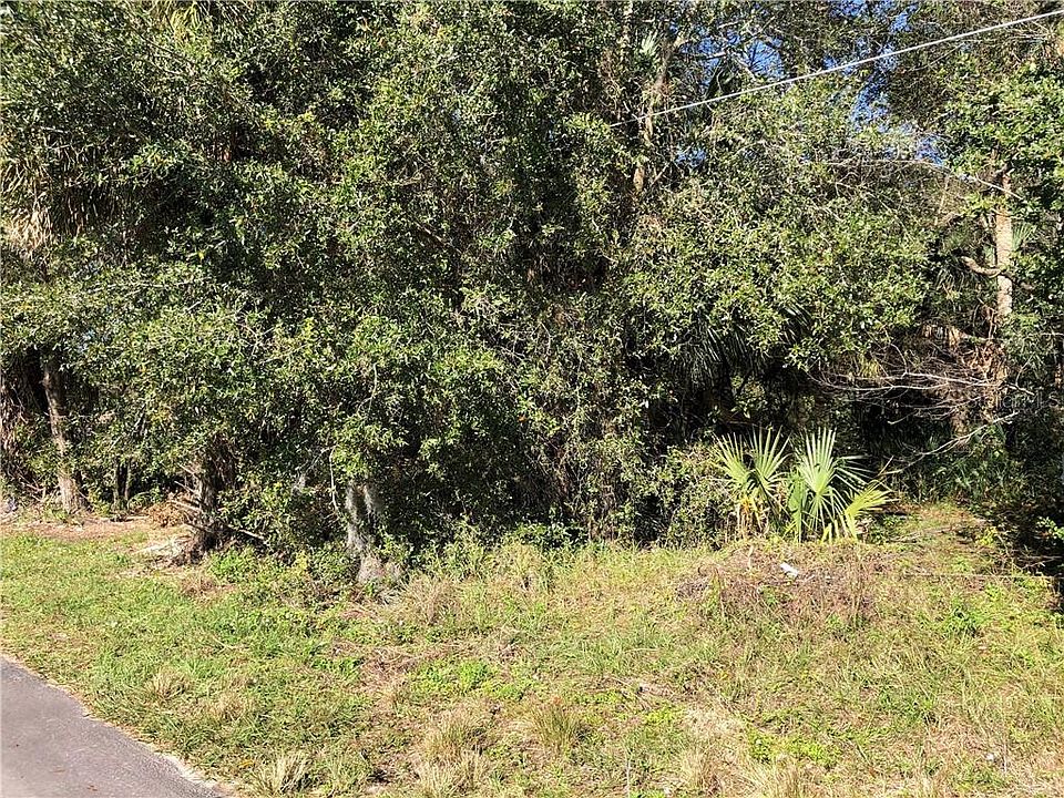 1st image of 3899 Janeen Cir