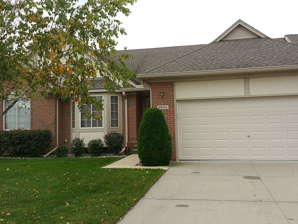 1st image of 28204 Cottonwood Ct