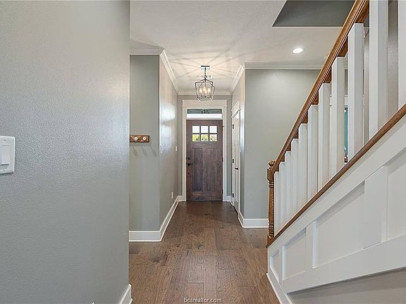 2nd image of 15660 Long Creek Ln