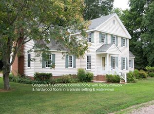 185 E Circle Dr, Tappahannock, VA 22560