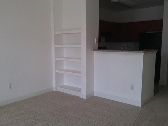 4th image of 202 E South St Unit 6043