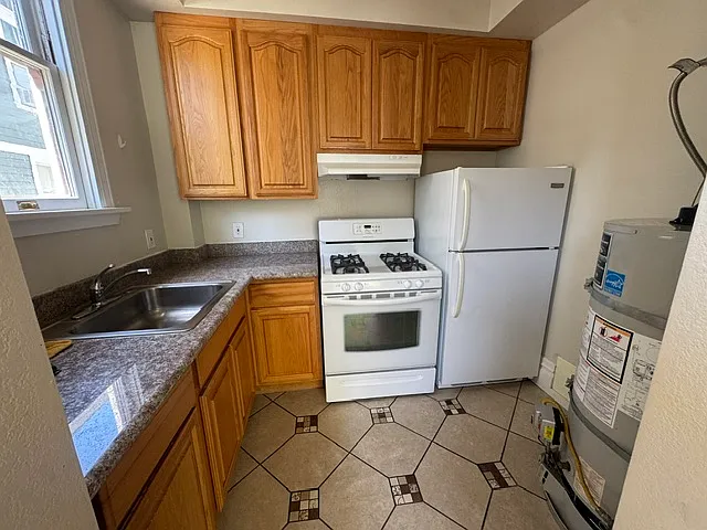 295 E San Fernando St #3 — Photo 9