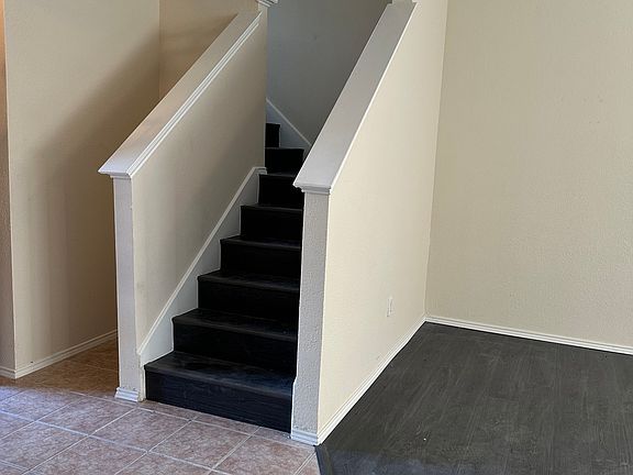 4th image of 8451 Washita Ct
