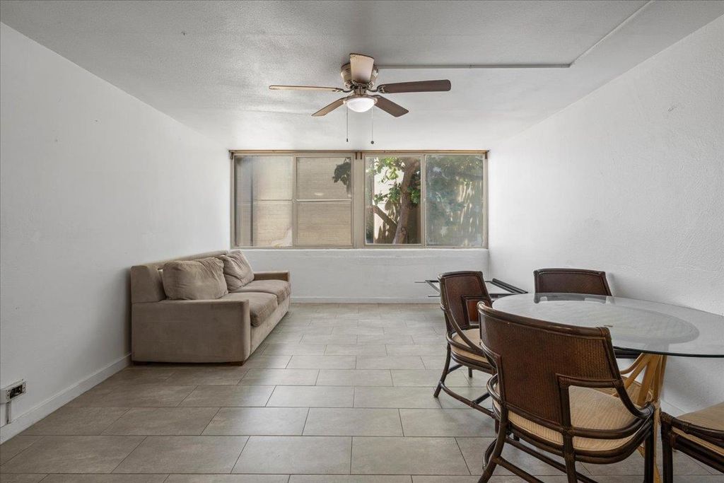 111 Kahului Beach Rd APT D221, Kahului, HI - View 3