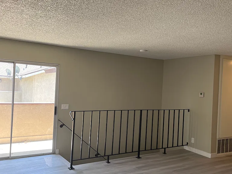 1532 E Fairfield Ct #4 — Photo 6