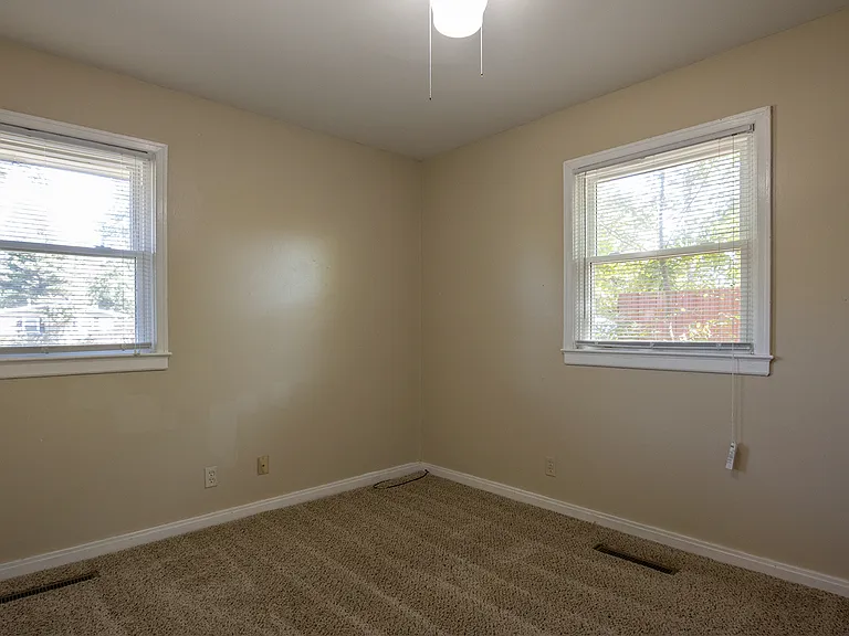 3100 Furman Blvd — Photo 22